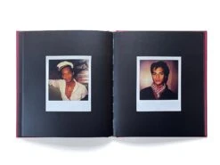 Sharon Smith - Camera Girl -Yvon Lambert Soldes 09 7401cd9f 15ea 474a b9ff 546f48f1d36f