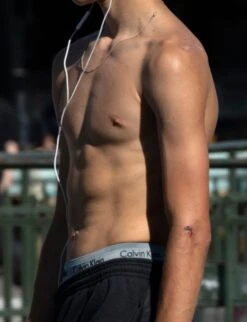 Winter Vandenbrink - Vandals 25 Winter Vandenbrink - Vandals -Yvon Lambert Soldes 4402883068