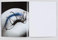 Carlijn Jacobs - Eyes -Yvon Lambert Soldes 78755e3ec268f1add2fde4acf7a3d26f6d27614a 4631x3190 1