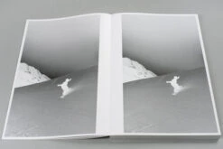 Ari Marcopoulos - Black Snow (3.2 Seconds 60 Fps) -Yvon Lambert Soldes R480 07