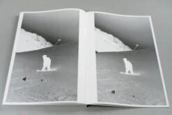 Ari Marcopoulos - Black Snow (3.2 Seconds 60 Fps) -Yvon Lambert Soldes R480 17